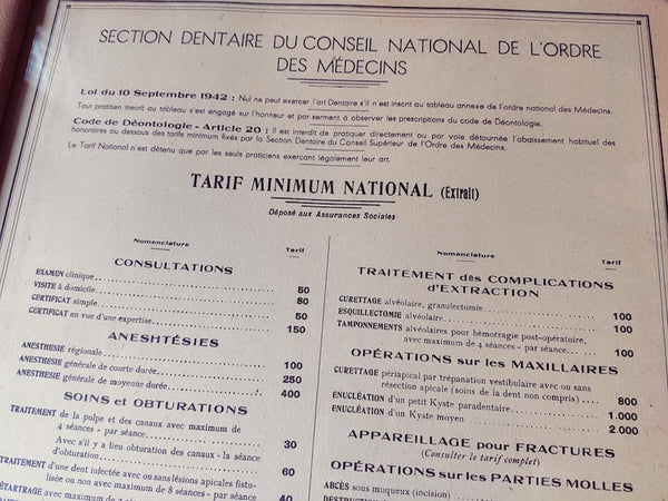 Cadre vintage de tarifs de dentiste - Années 40