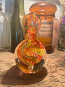 Flacon de parfum vintage en verre de Murano soufflé à la bouche