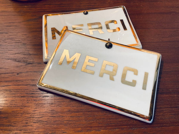 Plaque Merci vintage en porcelaine de Limoges signée SL