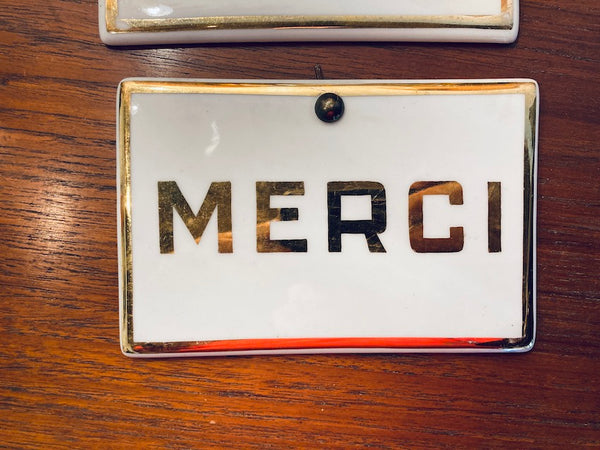 Plaque Merci vintage en porcelaine de Limoges signée SL