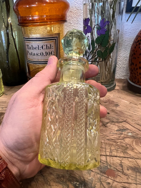 Flacon à parfum vintage en Ouraline 16cm