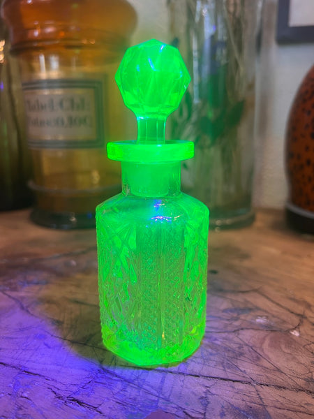 Flacon à parfum vintage en Ouraline 14cm