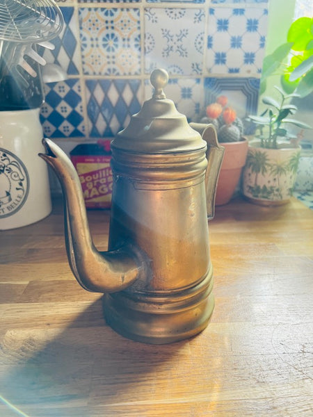 Cafetière vintage en laiton - Cayre à Vayrac (Lot)