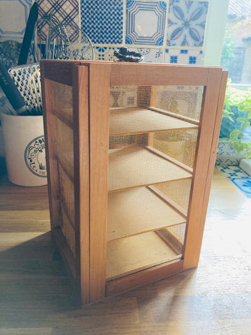 Garde manger / fromager 4 étages vintage en bois