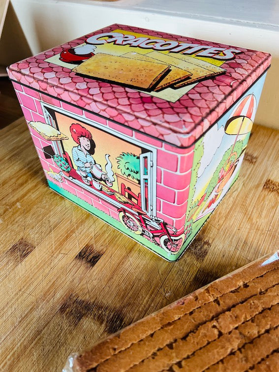 Boite métallique vintage Cracotte