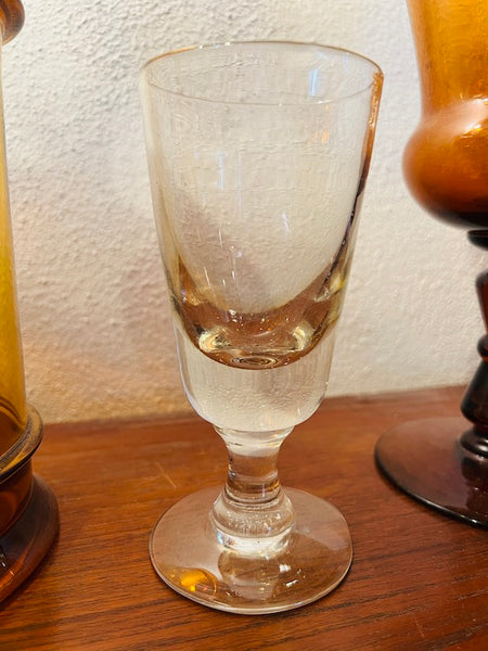 2 verres à absinthe vintages épais soufflés à la bouche - Début XXième