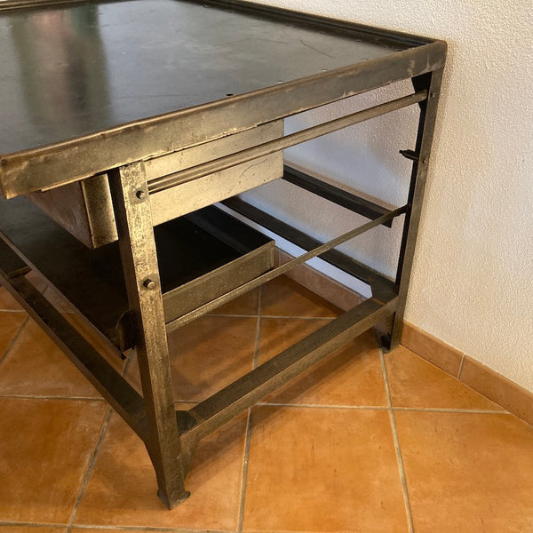 Ancienne table de tri postal La Poste PTT années 70