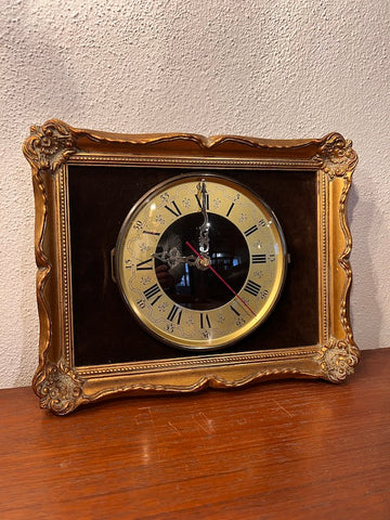 Horloge encadrée ODO vintage à quartz