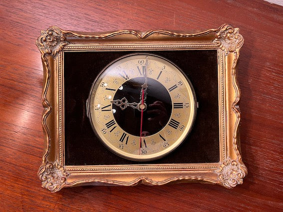 Horloge encadrée ODO vintage à quartz