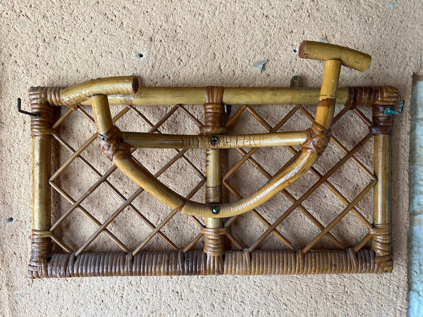 Porte-manteau vintage en rotin