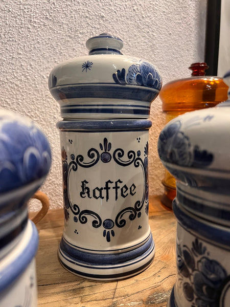 Ensemble de 5 pots de cuisine vintages en faïence de Delft (Hollande) Gilde peints à la main