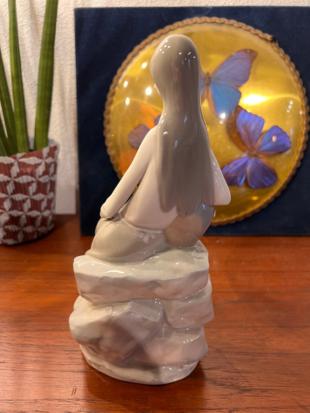Statuette vintage en porcelaine Nao par Lladro Made in Spain
