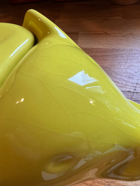 Théière de la marque de thé Eléphant en faïence verte / jaune