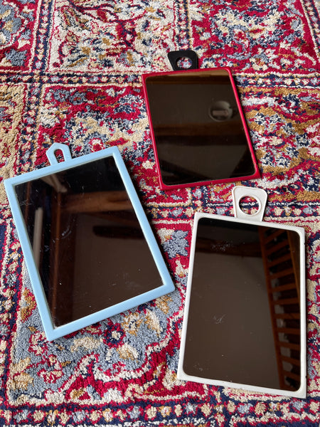 Lot de 3 miroirs de barbier / salle de bain / maquillage vintages