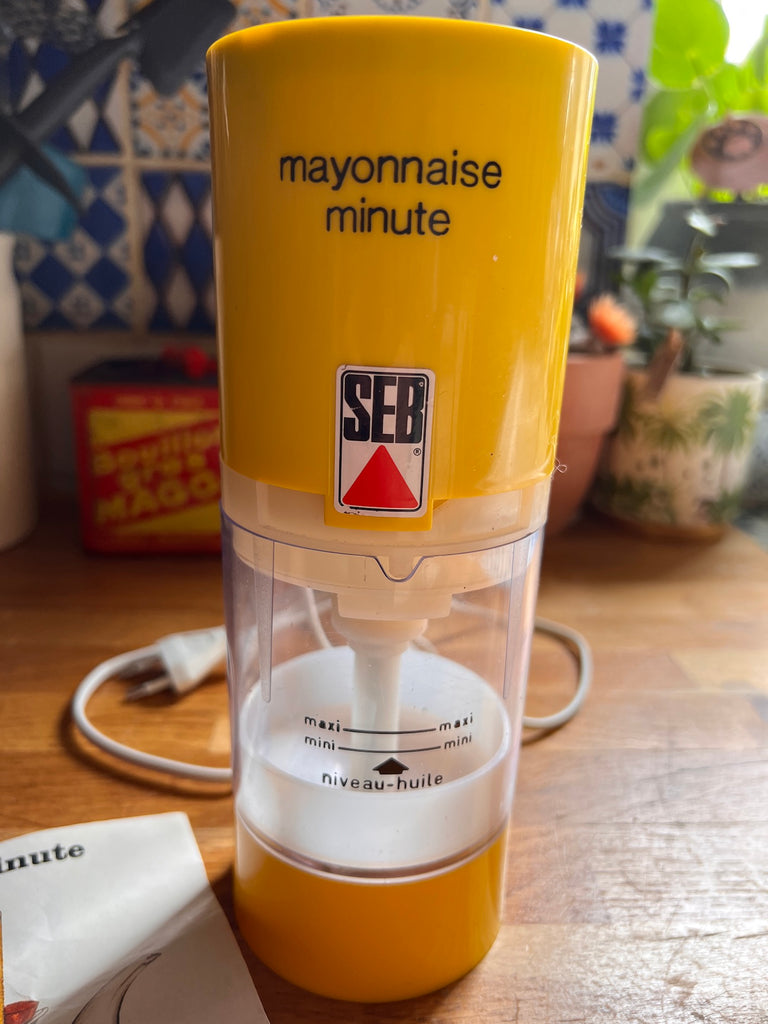 Vintage robot SEB Mayonnaise minute jaune en boite