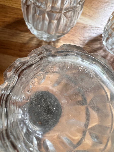 Salière / poivrière "grenade" vintage en verre et métal - 3 Suisses