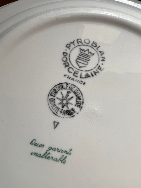 Assiette à dessert vintage Les Routiers Pyroblan en Porcelaine - France - Années 70
