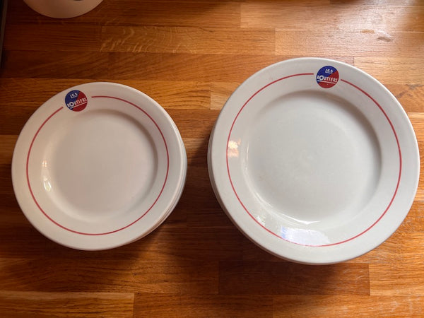Assiette à dessert vintage Les Routiers Pyroblan en Porcelaine - France - Années 70