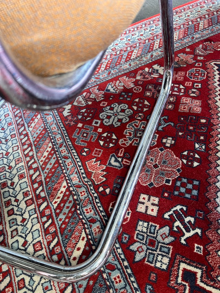 Fauteuil chauffeuse vintage Strafor en métal chromé et laine marron orangé - Années 70