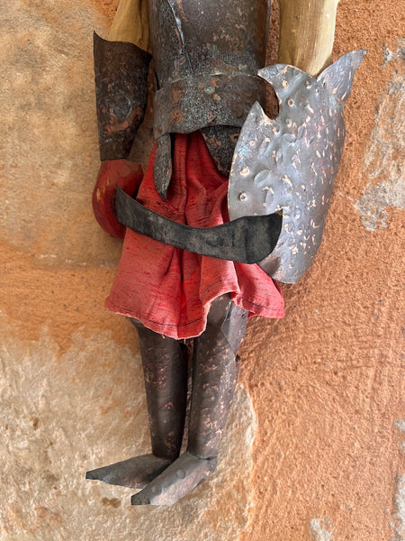 Marionnette pantin articulé vintage guerrier turc Ottoman en bois peint, métal et tissu