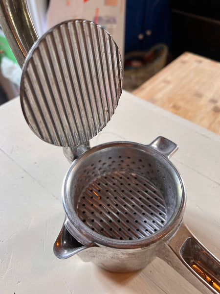 Presse-agrume vintage en fonte d'aluminium Vitam Press 2 - Made in Italy