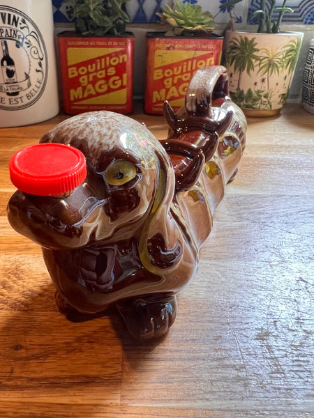 Bouteille vintage en céramique en forme de teckel avec ses verres - Japan