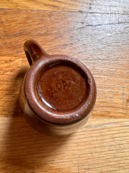 Bouteille vintage en céramique en forme de teckel avec ses verres - Japan