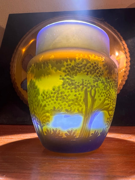 Petit vase / pot vintage en verre soufflé à la bouche et gravé à l'acide Gallé Tip 8cm