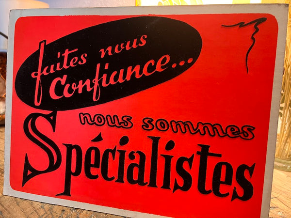 Panneau publicitaire vintage en carton fluo et velours