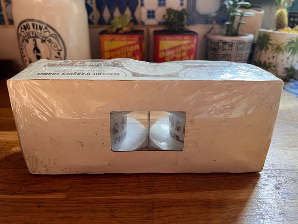 4 tasses vintages neuves Arcopal - Rhum St Gilles - Années 80