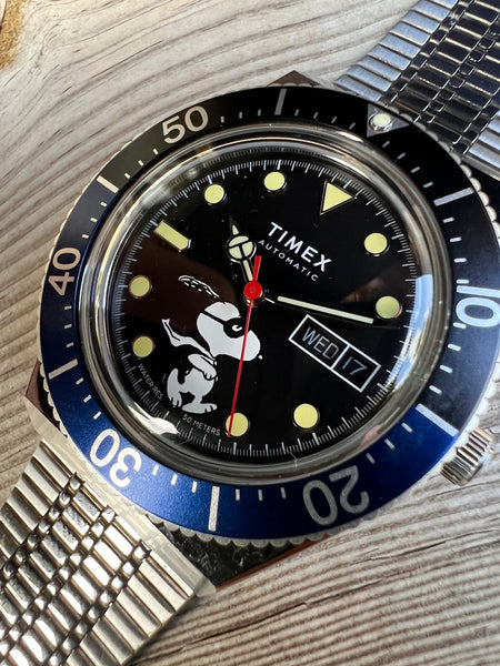 Montre neuve TIMEX automatique M79 SNOOPY X PEANUTS Ref. TW2U855007U