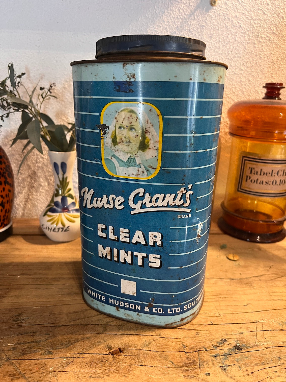 Boite métallique vintage de bonbons Nurse Grant's Clear Mints - England - 1950