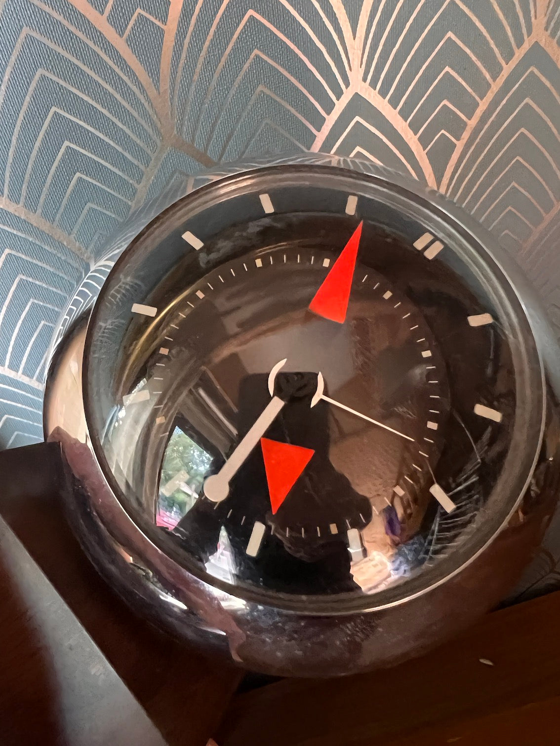 Réveil Vintage Rhythm Années 70 – Space Age, Couleur Rouge, Fonctionne Sur Piles