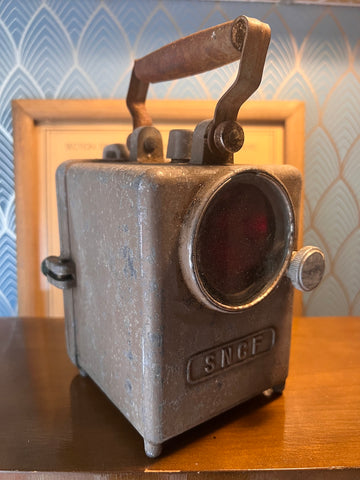 Lampe vintage SNCF de garde-barrière / de cheminot