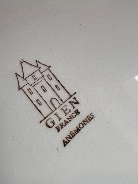 Service de vaisselle anciennes 29 pièces Gien France Anémones en faïence - Années 60